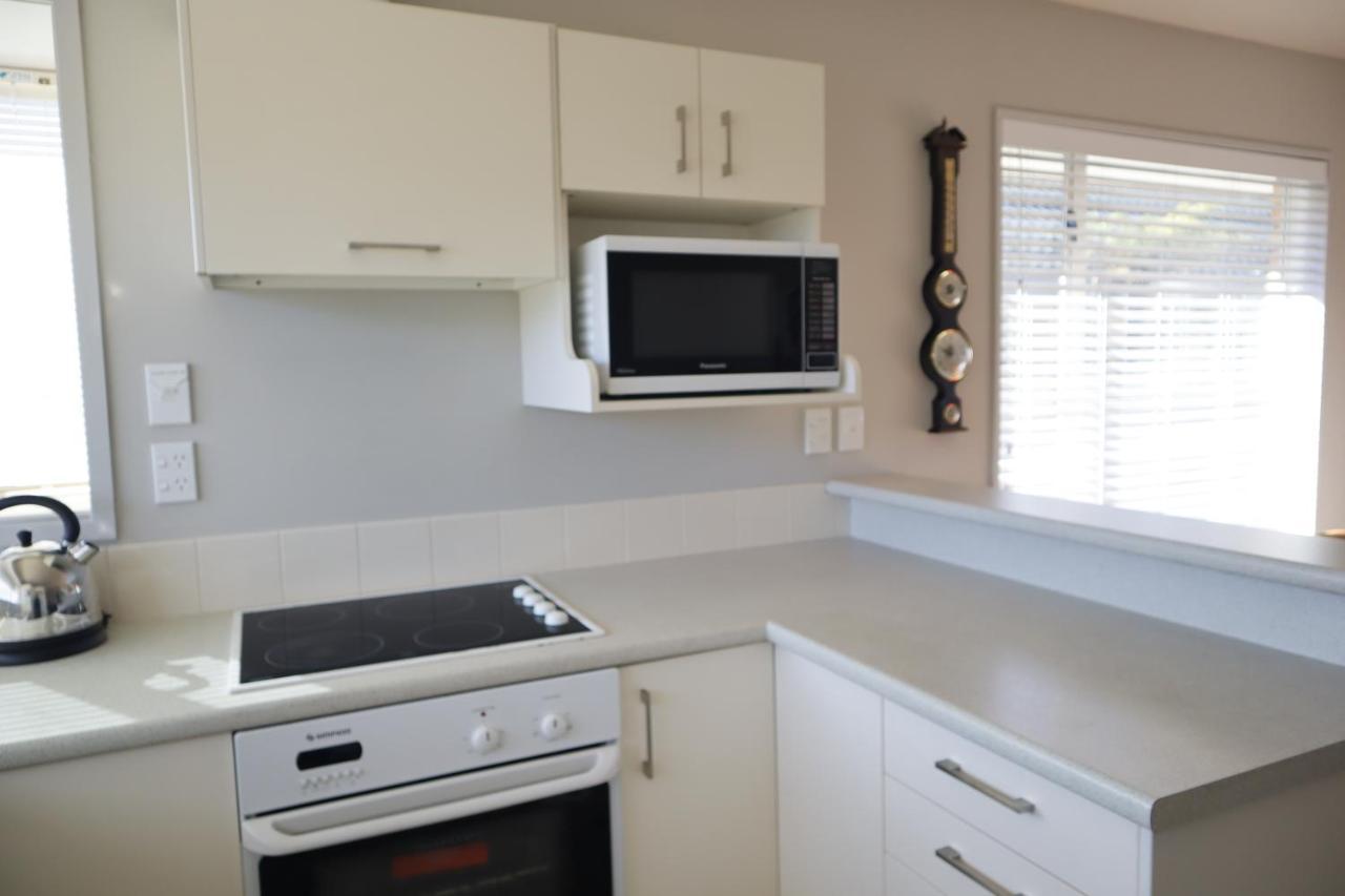 Albatross House Villa Kaikoura Exteriör bild